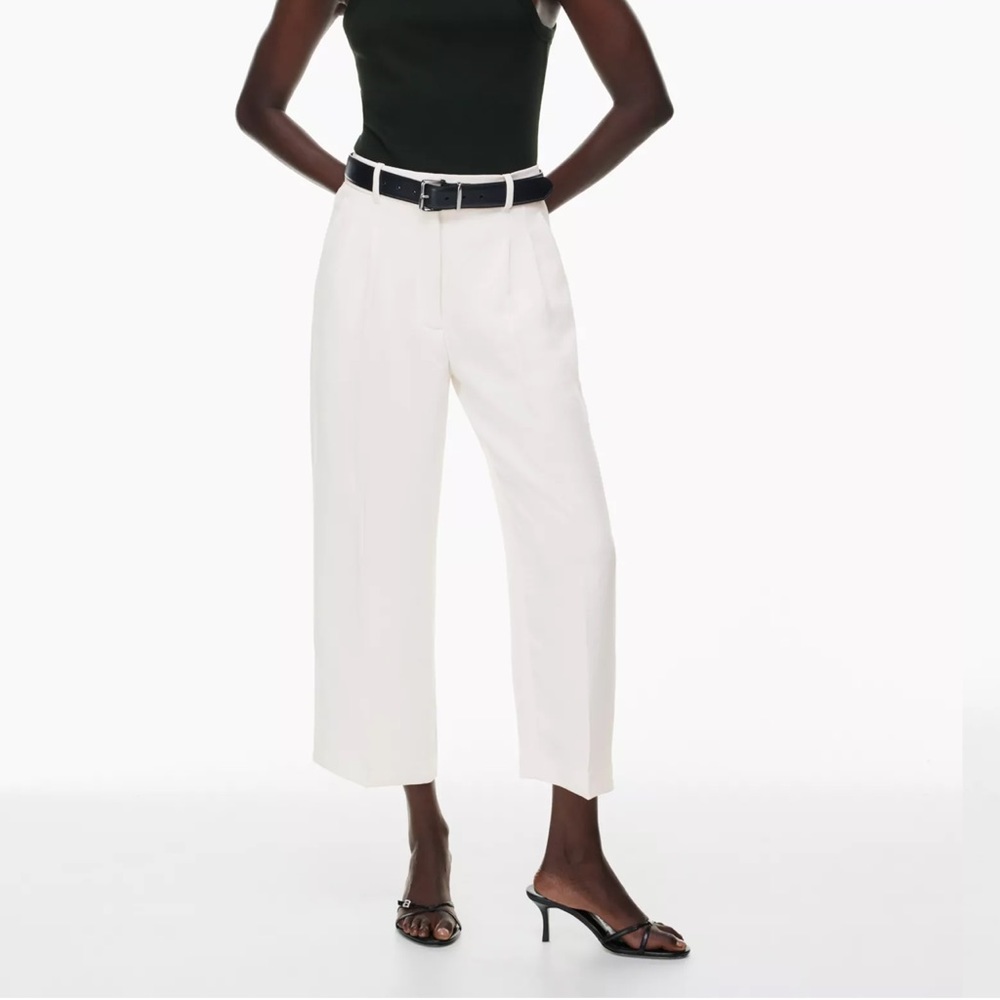Aritzia effortless cropped pant